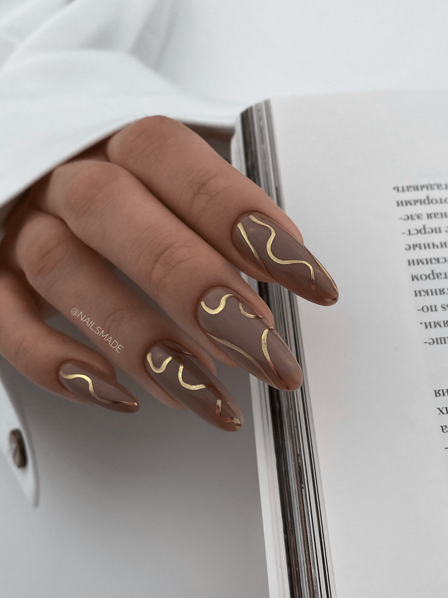 MACADAMIA Tinted Base 15ml (Physical item) - Nail Artistry Melbourne | Professional Nail Supplies Melbourne